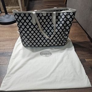 Fossil tote handbag